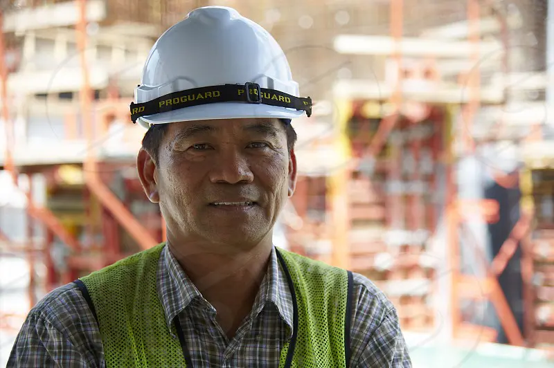 hardhat.jpg